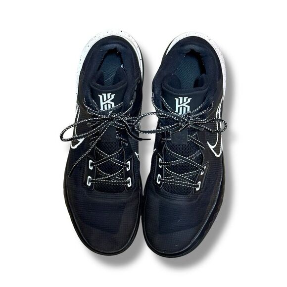 Nike Shoes Men's  11.5 Kyrie Flytrap 4 Basketball Sneakers Black Lace CT1972-001 - Picture 3 of 7